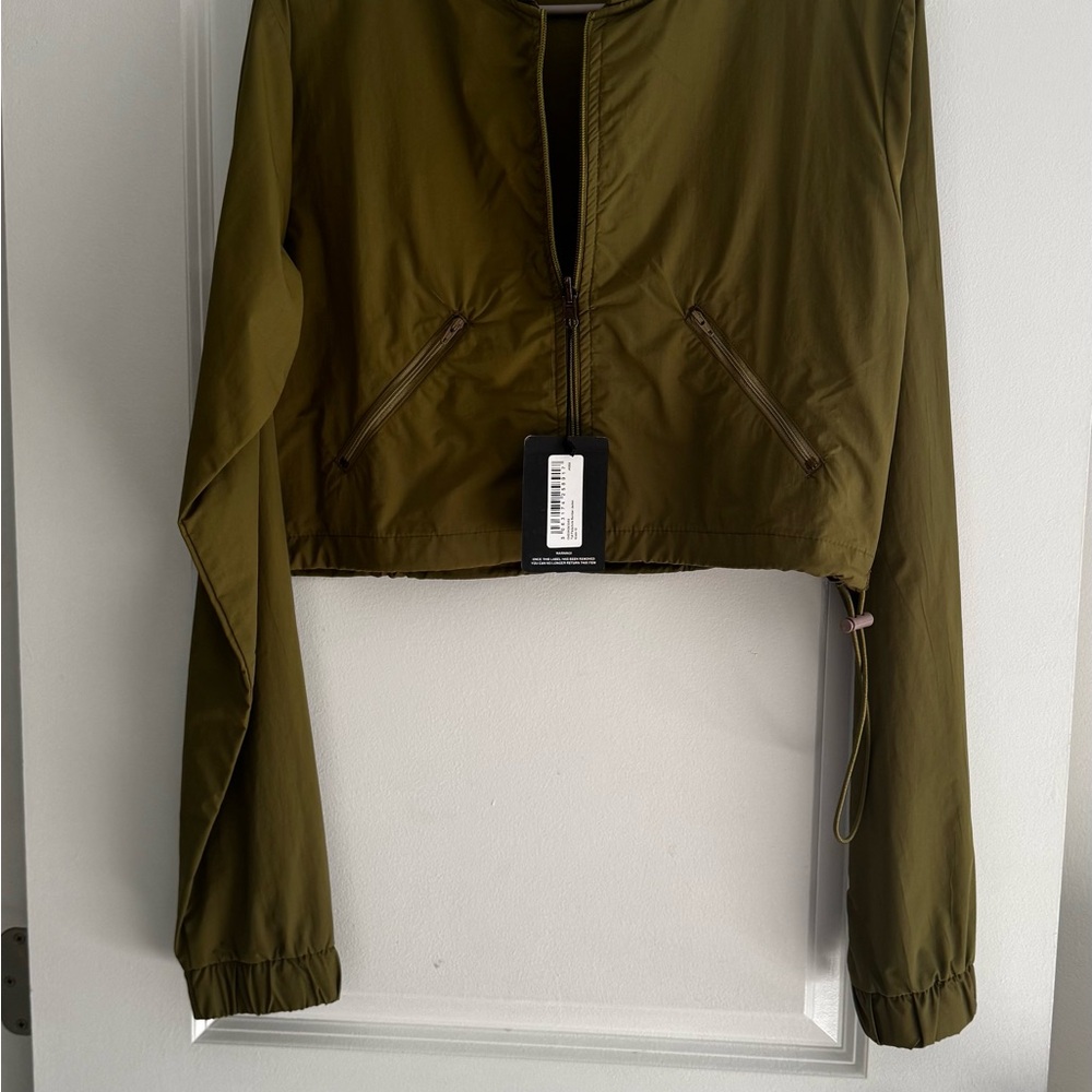 Cropped Olive Green Women's Jacket and Short Set
